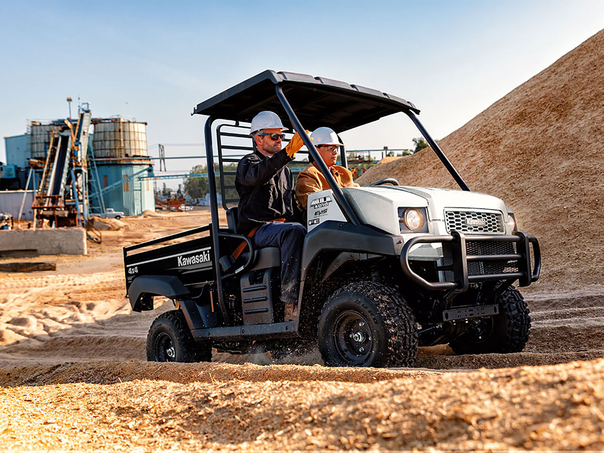 2023 Kawasaki MULE™ - 4010 4x4® FE for sale in the Pompano Beach, FL area. Get the best drive out price on 2023 Kawasaki MULE™ - 4010 4x4® FE and compare.