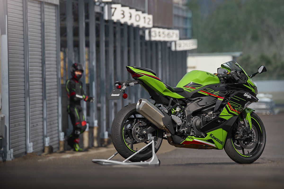 2023 Kawasaki NINJA® ZX™ - 4RR KRT Edition ABS for sale in the Pompano Beach, FL area. Get the best drive out price on 2023 Kawasaki NINJA® ZX™ - 4RR KRT Edition ABS and compare.