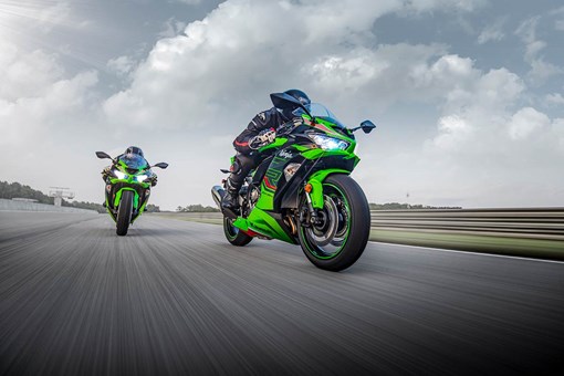 2023 Kawasaki NINJA® ZX™ - 6R KRT Edition Non-ABS for sale in the Pompano Beach, FL area. Get the best drive out price on 2023 Kawasaki NINJA® ZX™ - 6R KRT Edition Non-ABS and compare.