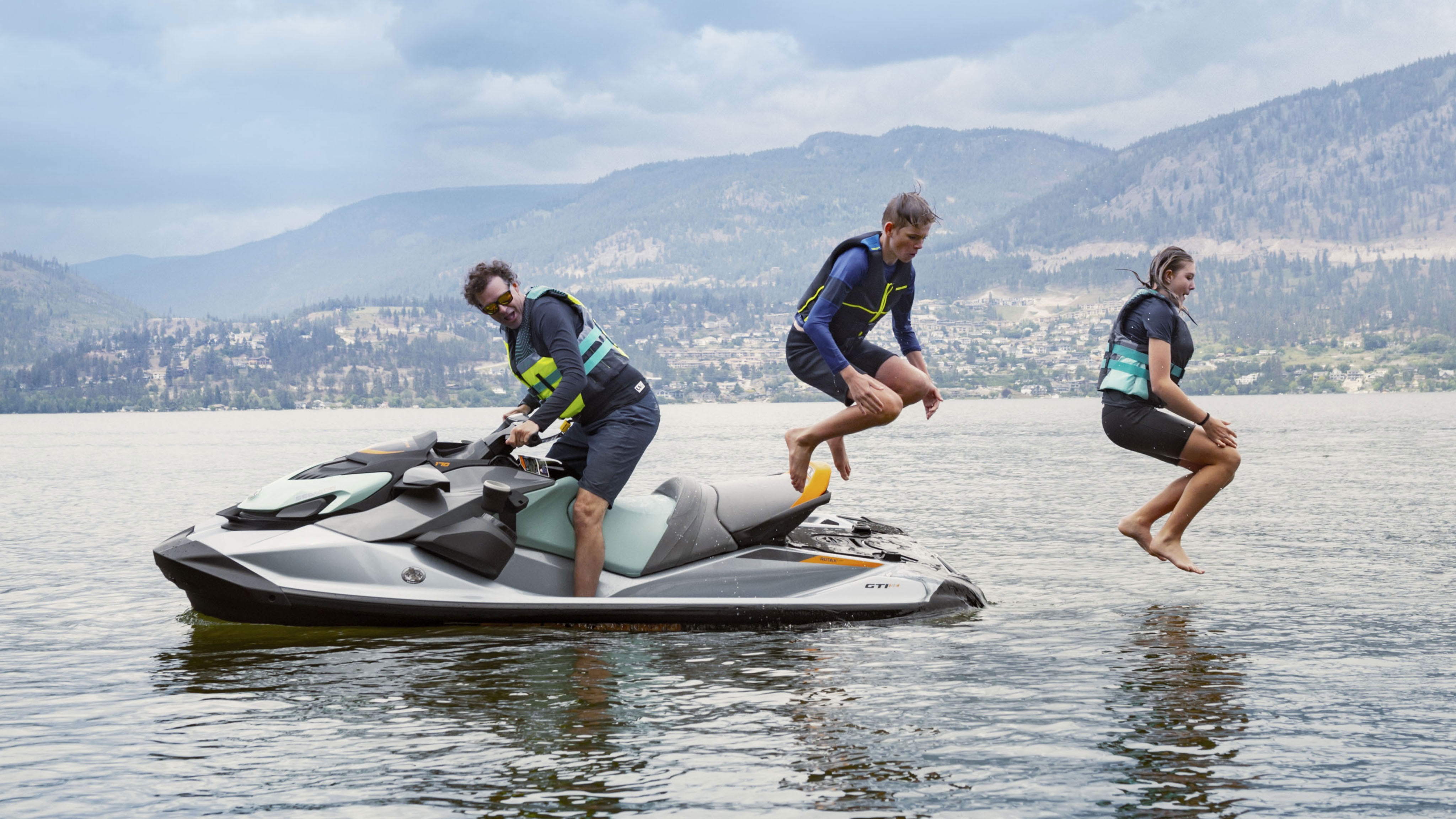 2023 Sea-Doo GTI™ - SE 130 iBR® iDF Audio for sale in the Pompano Beach, FL area. Get the best drive out price on 2023 Sea-Doo GTI™ - SE 130 iBR® iDF Audio and compare.