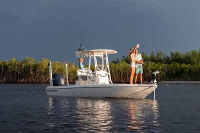 2023 Skeeter Boats SX240 - Base for sale in the Pompano Beach, FL area. Get the best drive out price on 2023 Skeeter Boats SX240 - Base and compare.