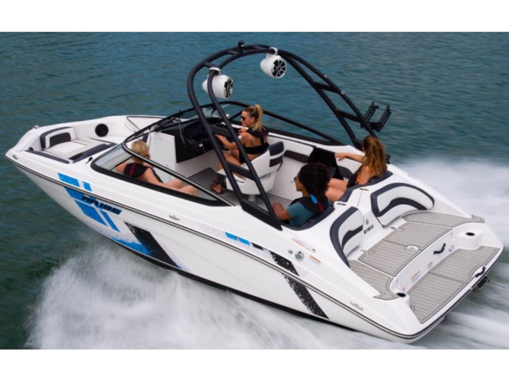 2023 Yamaha Boat 195 - AR for sale in the Pompano Beach, FL area. Get the best drive out price on 2023 Yamaha Boat 195 - AR and compare.