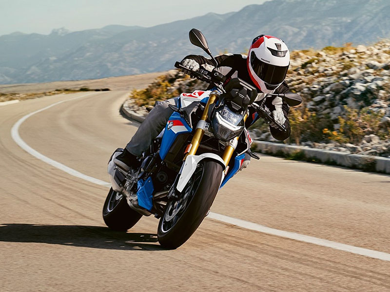 2024 BMW F - 900 R for sale in the Pompano Beach, FL area. Get the best drive out price on 2024 BMW F - 900 R and compare.