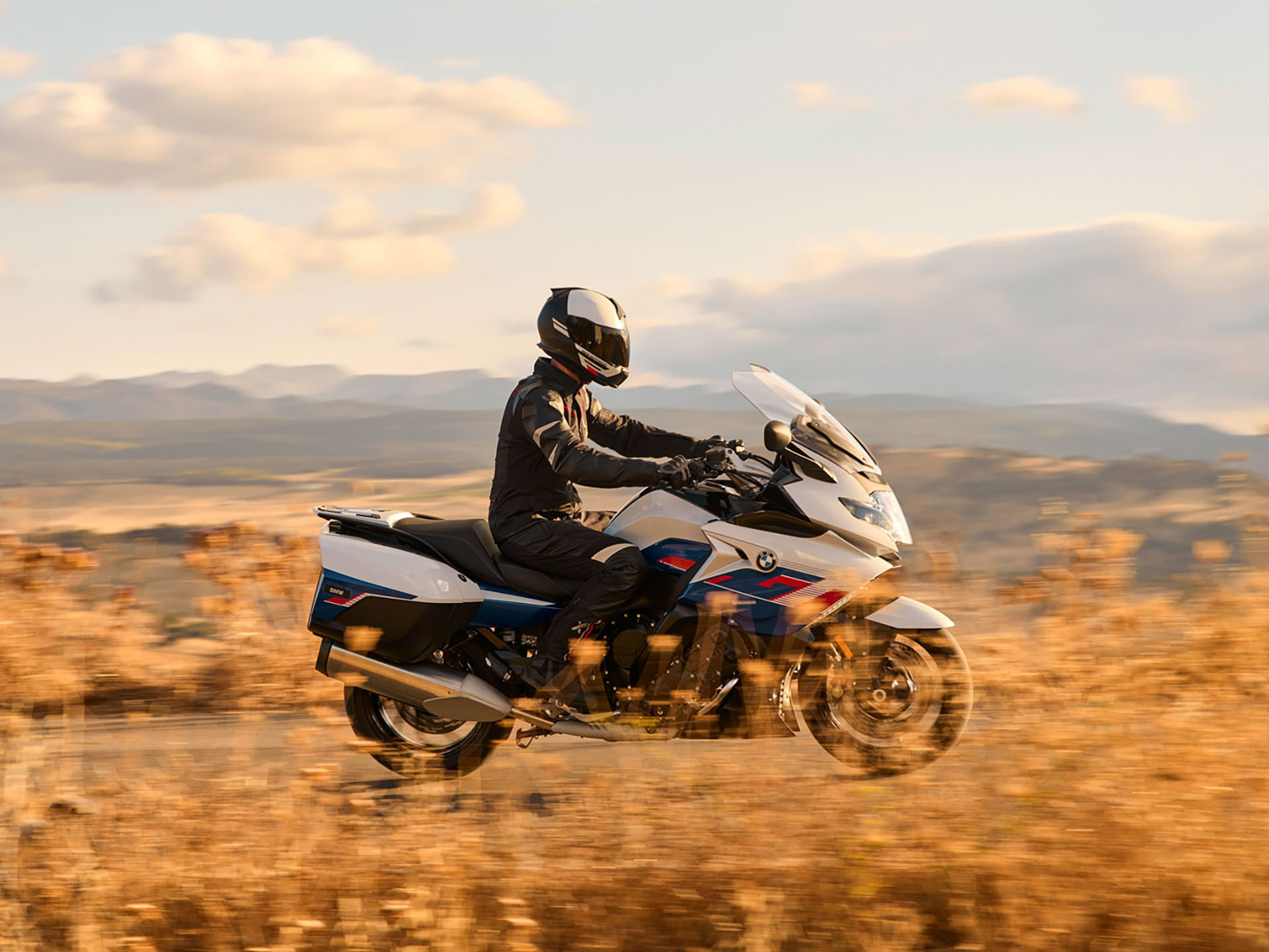 2024 BMW K - 1600 GT for sale in the Pompano Beach, FL area. Get the best drive out price on 2024 BMW K - 1600 GT and compare.