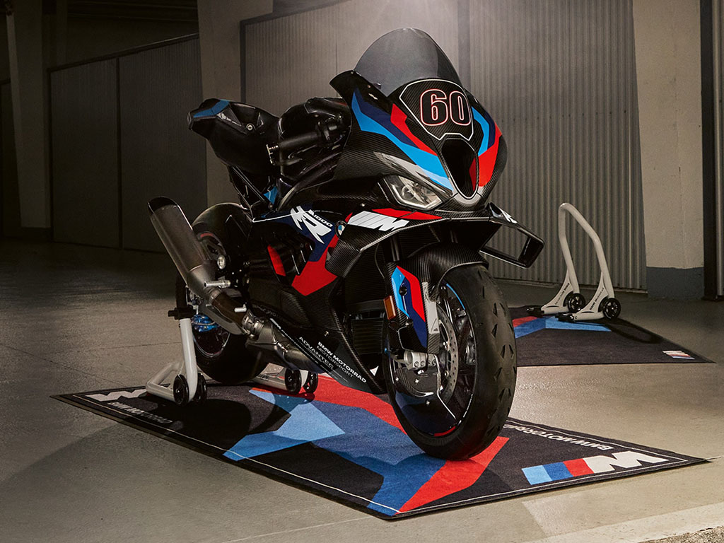 2024 BMW M - 1000 RR for sale in the Pompano Beach, FL area. Get the best drive out price on 2024 BMW M - 1000 RR and compare.