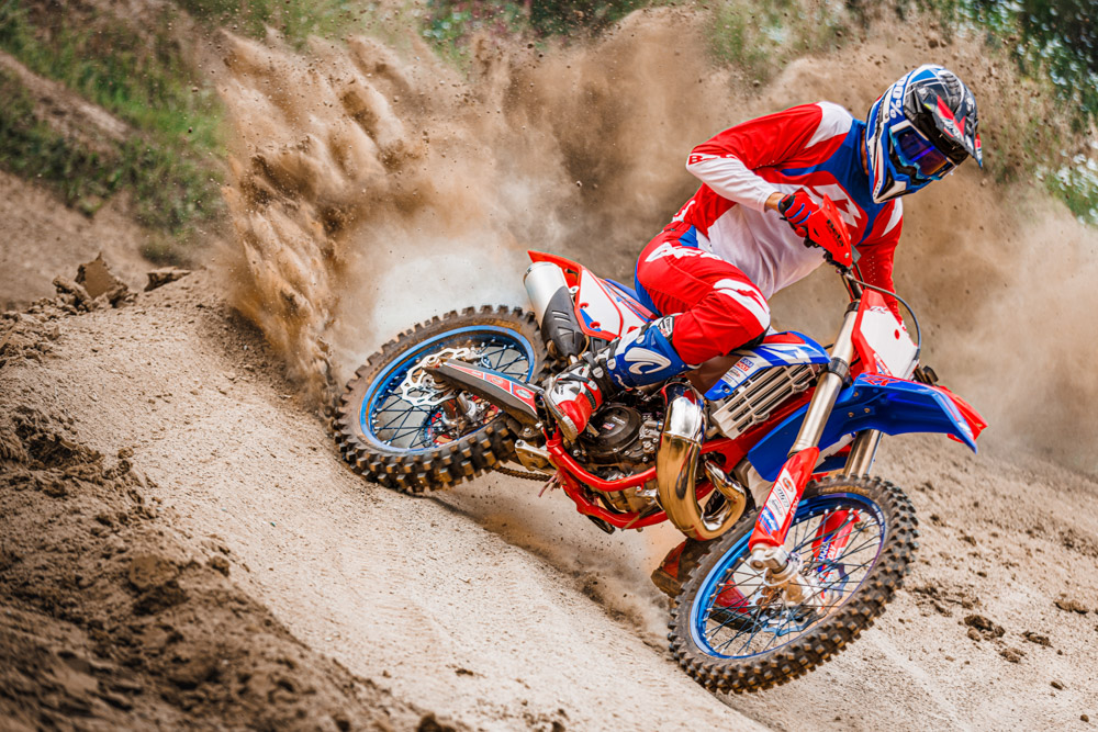 2024 Beta Motorcycles 300 RX 2-Stroke - Base for sale in the Pompano Beach, FL area. Get the best drive out price on 2024 Beta Motorcycles 300 RX 2-Stroke - Base and compare.