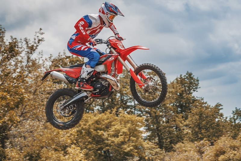 2024 Beta Motorcycles 390 RR 4-Stroke - Base for sale in the Pompano Beach, FL area. Get the best drive out price on 2024 Beta Motorcycles 390 RR 4-Stroke - Base and compare.