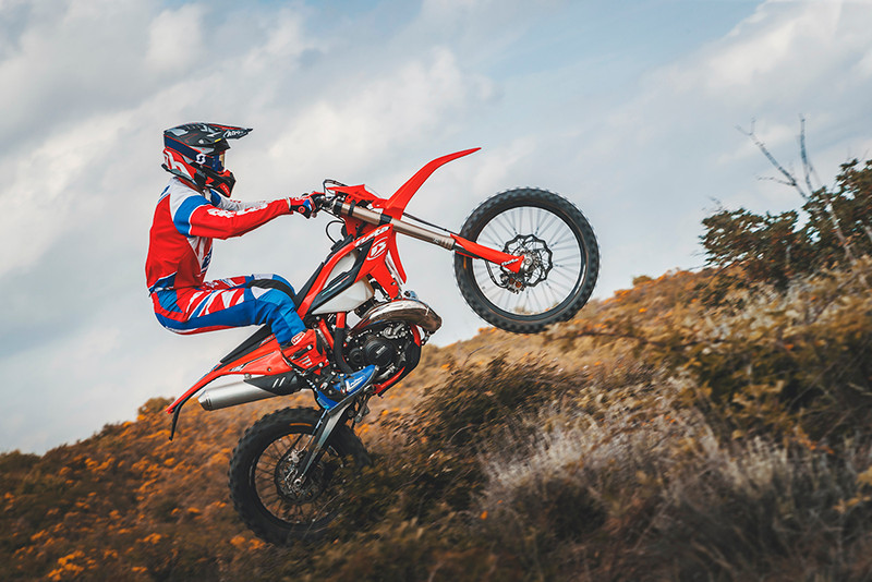 2024 Beta Motorcycles 390 RR 4-Stroke - Base for sale in the Pompano Beach, FL area. Get the best drive out price on 2024 Beta Motorcycles 390 RR 4-Stroke - Base and compare.