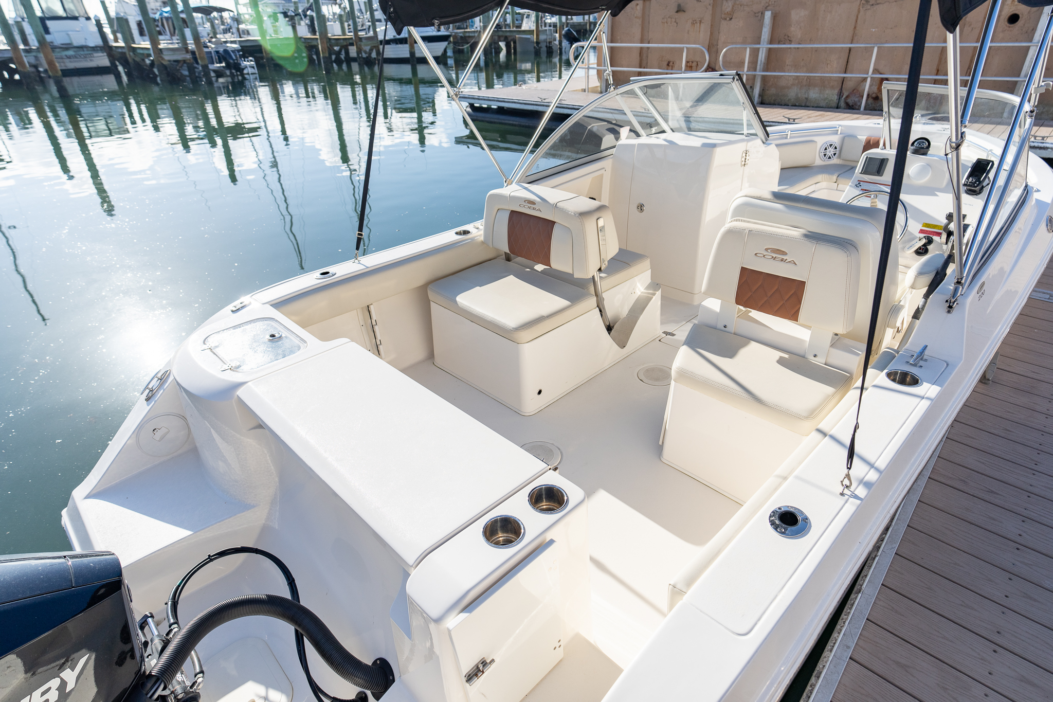 2024 Cobia 220 - DC for sale in the Pompano Beach, FL area. Get the best drive out price on 2024 Cobia 220 - DC and compare.