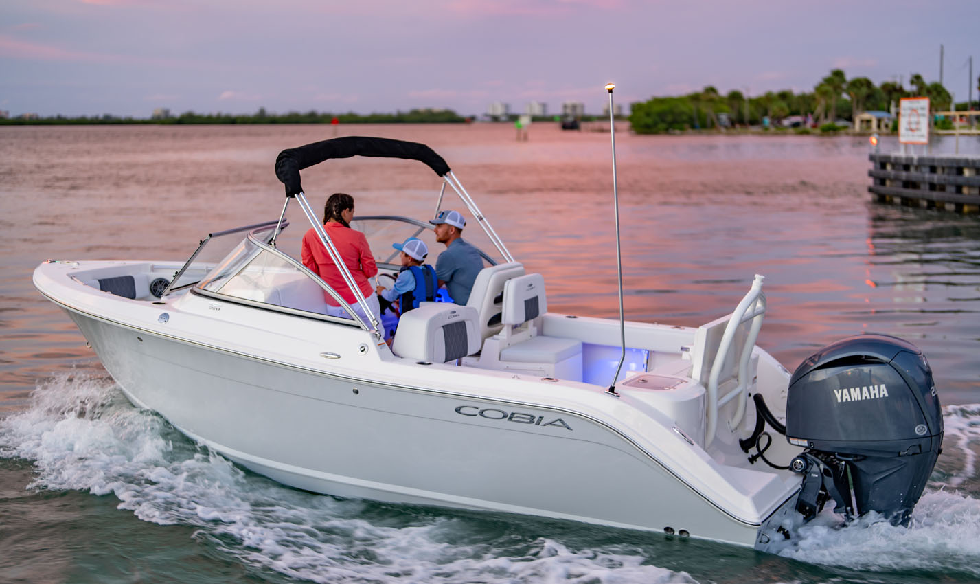 2024 Cobia 220 - DC for sale in the Pompano Beach, FL area. Get the best drive out price on 2024 Cobia 220 - DC and compare.