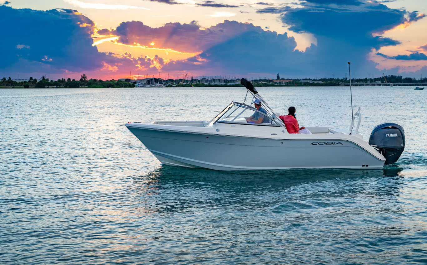 2024 Cobia 220 - DC for sale in the Pompano Beach, FL area. Get the best drive out price on 2024 Cobia 220 - DC and compare.