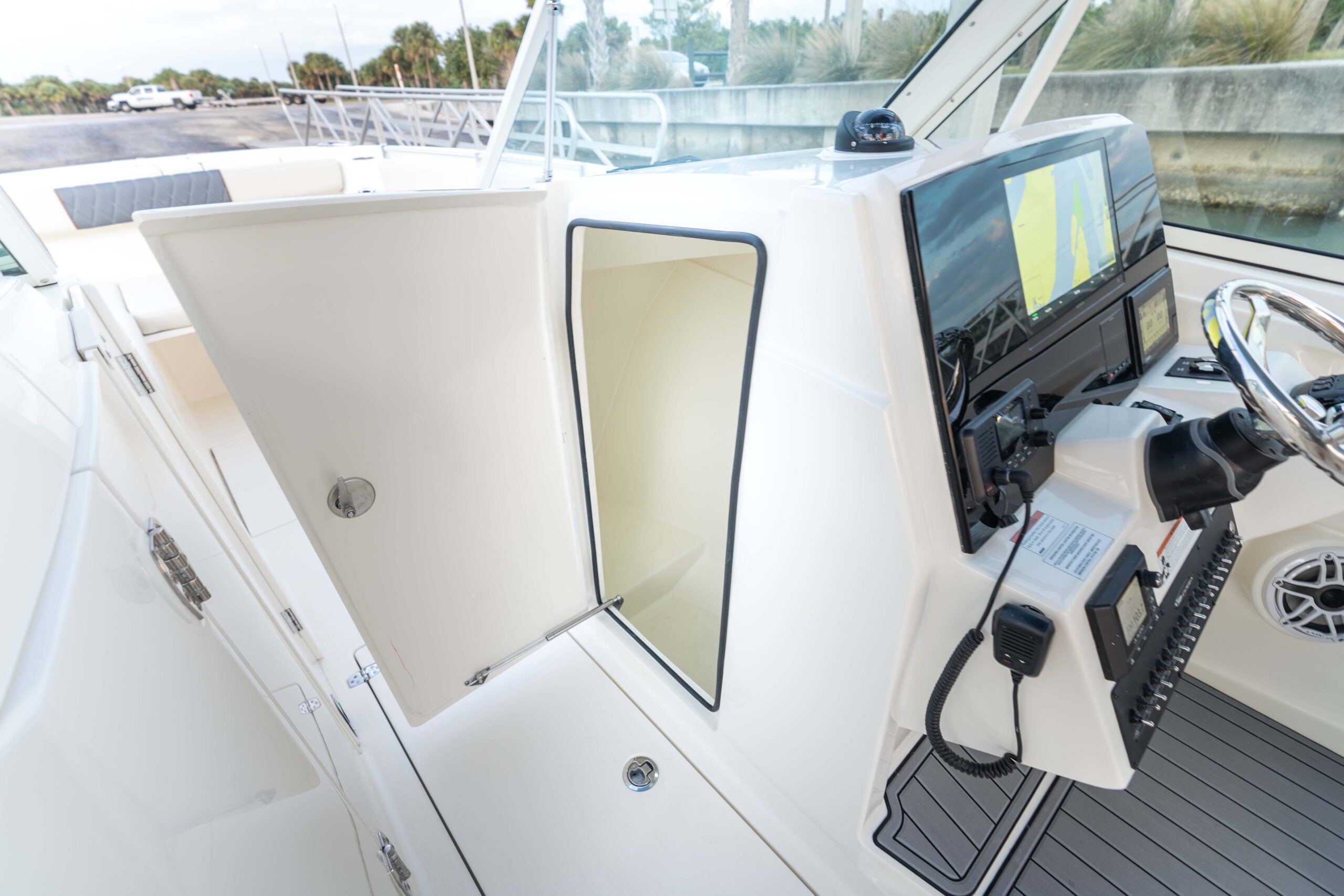 2024 Cobia 330 - DC for sale in the Pompano Beach, FL area. Get the best drive out price on 2024 Cobia 330 - DC and compare.