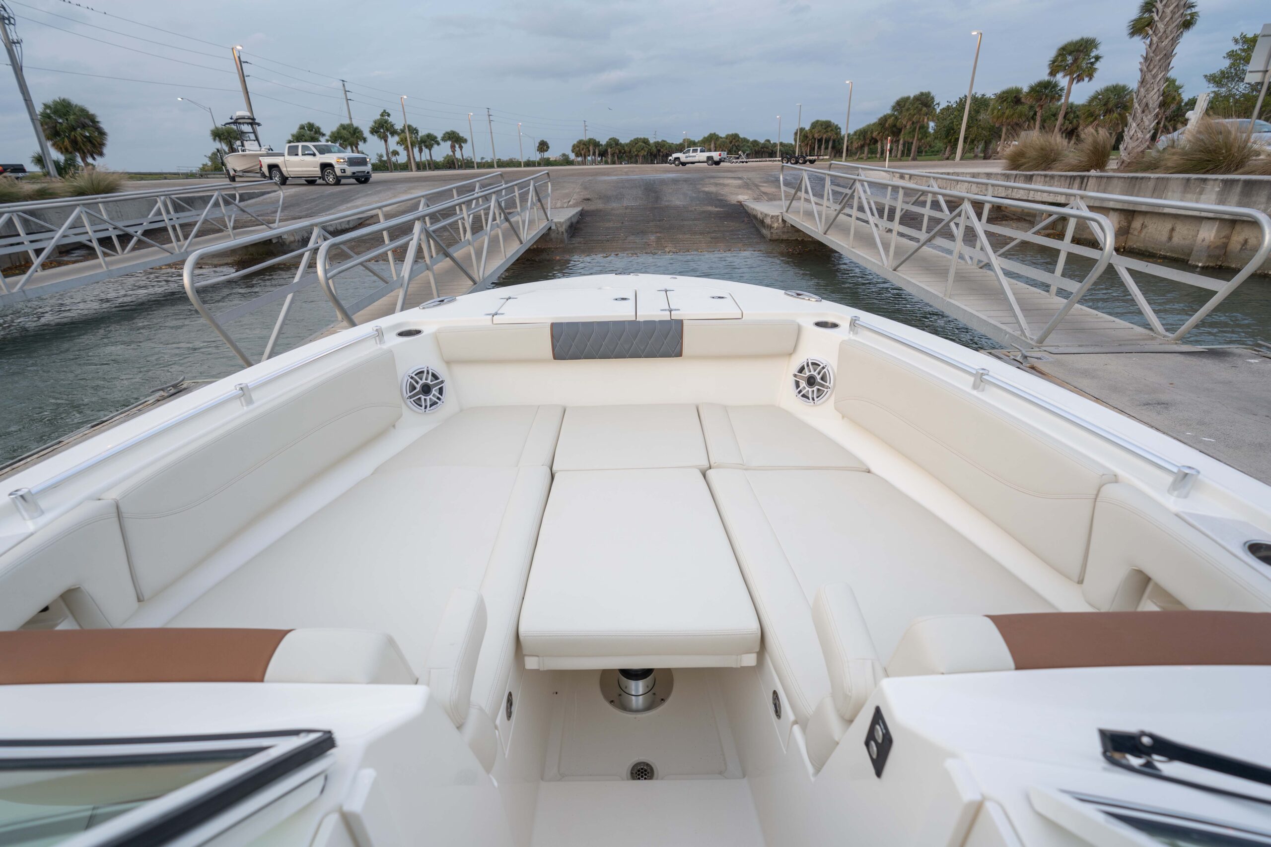 2024 Cobia 330 - DC for sale in the Pompano Beach, FL area. Get the best drive out price on 2024 Cobia 330 - DC and compare.