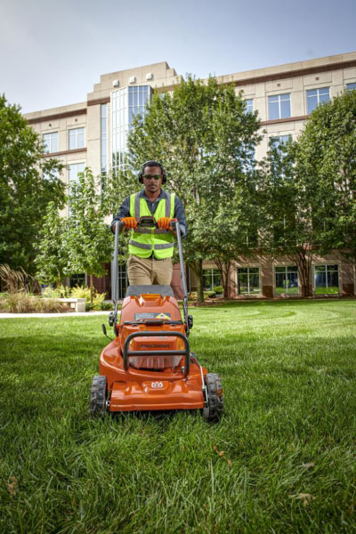 2024 Husqvarna Power Equipment W520I - 20 IN. SELF-PROPELLED for sale in the Pompano Beach, FL area. Get the best drive out price on 2024 Husqvarna Power Equipment W520I - 20 IN. SELF-PROPELLED and compare.