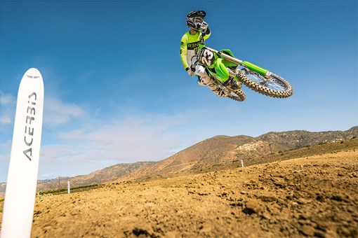 2024 Kawasaki KX™ - 250 for sale in the Pompano Beach, FL area. Get the best drive out price on 2024 Kawasaki KX™ - 250 and compare.