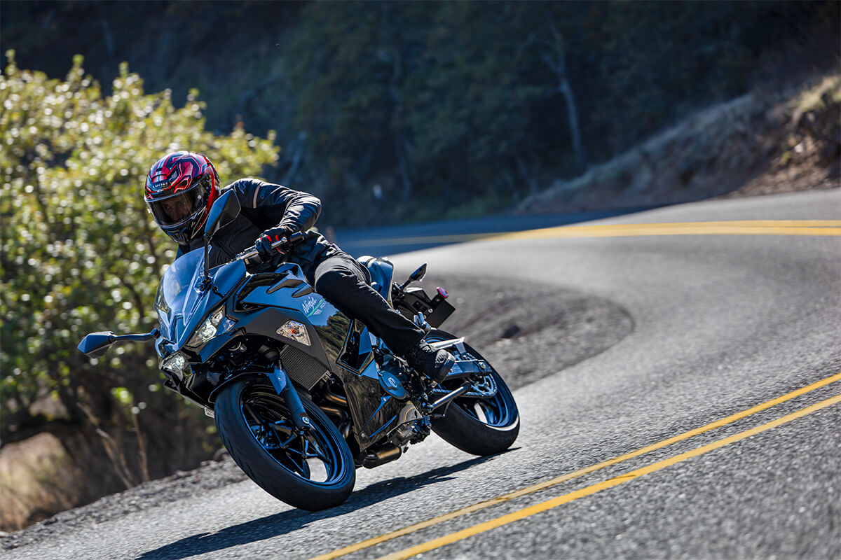 2024 Kawasaki NINJA® 500 - ABS for sale in the Pompano Beach, FL area. Get the best drive out price on 2024 Kawasaki NINJA® 500 - ABS and compare.
