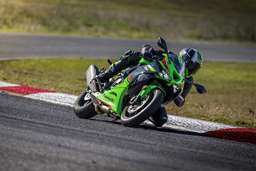 2024 Kawasaki NINJA® ZX™ - 6R KRT Edition ABS for sale in the Pompano Beach, FL area. Get the best drive out price on 2024 Kawasaki NINJA® ZX™ - 6R KRT Edition ABS and compare.