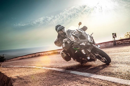 2024 Kawasaki VERSYS® - 1000 SE LT+ for sale in the Pompano Beach, FL area. Get the best drive out price on 2024 Kawasaki VERSYS® - 1000 SE LT+ and compare.