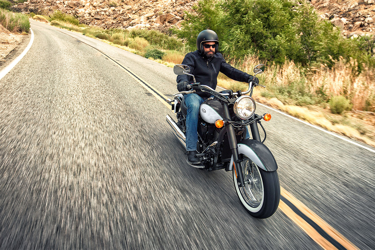 2024 Kawasaki VULCAN® 900 - CLASSIC for sale in the Pompano Beach, FL area. Get the best drive out price on 2024 Kawasaki VULCAN® 900 - CLASSIC and compare.