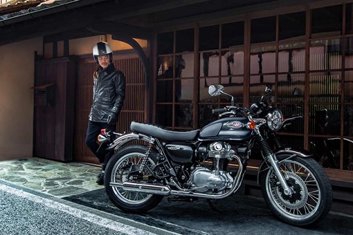 2024 Kawasaki W800 - Base for sale in the Pompano Beach, FL area. Get the best drive out price on 2024 Kawasaki W800 - Base and compare.