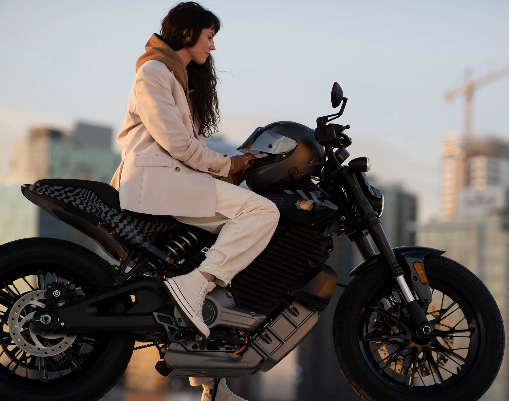 2024 LiveWire S2 Del Mar® Launch Edition - S2DMLE for sale in the Pompano Beach, FL area. Get the best drive out price on 2024 LiveWire S2 Del Mar® Launch Edition - S2DMLE and compare.