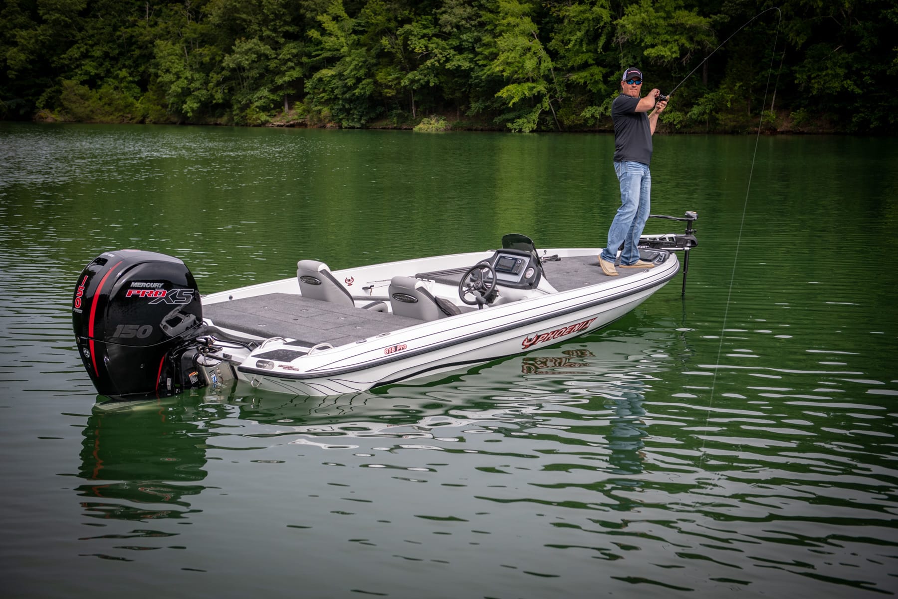 2024 Phoenix Boats Pro - 818 for sale in the Pompano Beach, FL area. Get the best drive out price on 2024 Phoenix Boats Pro - 818 and compare.