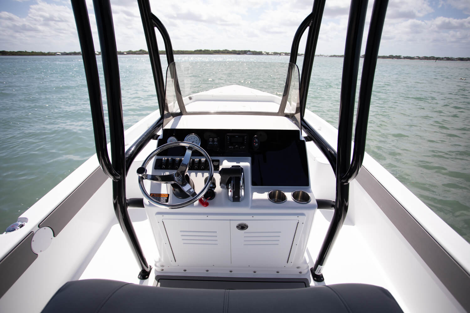 2024 Savannah Boats 210X - Hybrid Bay for sale in the Pompano Beach, FL area. Get the best drive out price on 2024 Savannah Boats 210X - Hybrid Bay and compare.