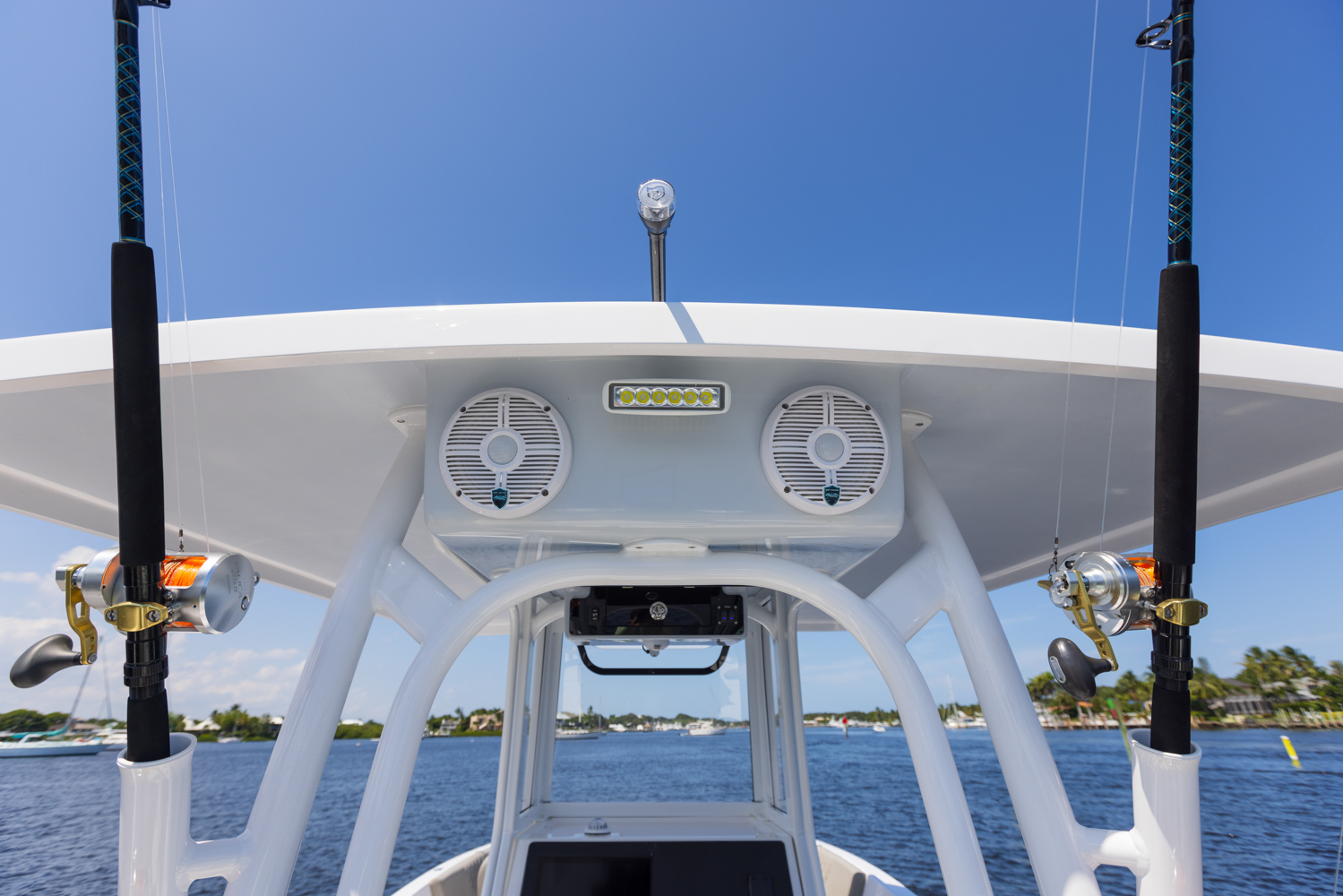 2024 Savannah Boats 2900 - Offshore for sale in the Pompano Beach, FL area. Get the best drive out price on 2024 Savannah Boats 2900 - Offshore and compare.