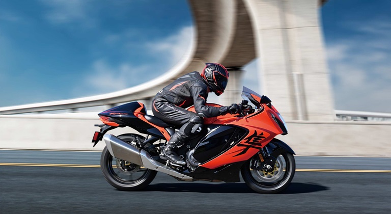 2024 Suzuki HAYABUSA - 25th Anniversary Edition for sale in the Pompano Beach, FL area. Get the best drive out price on 2024 Suzuki HAYABUSA - 25th Anniversary Edition and compare.