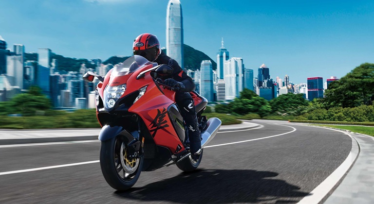 2024 Suzuki HAYABUSA - 25th Anniversary Edition for sale in the Pompano Beach, FL area. Get the best drive out price on 2024 Suzuki HAYABUSA - 25th Anniversary Edition and compare.