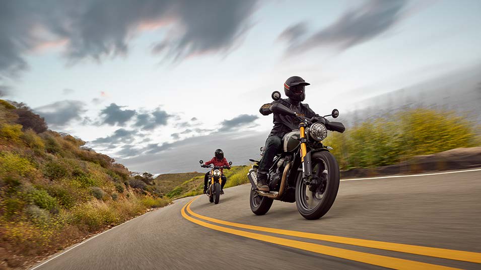 2024 Triumph SCRAMBLER - 400 X for sale in the Pompano Beach, FL area. Get the best drive out price on 2024 Triumph SCRAMBLER - 400 X and compare.