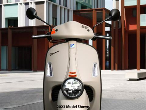 2024 Vespa GTV - 300 for sale in the Pompano Beach, FL area. Get the best drive out price on 2024 Vespa GTV - 300 and compare.