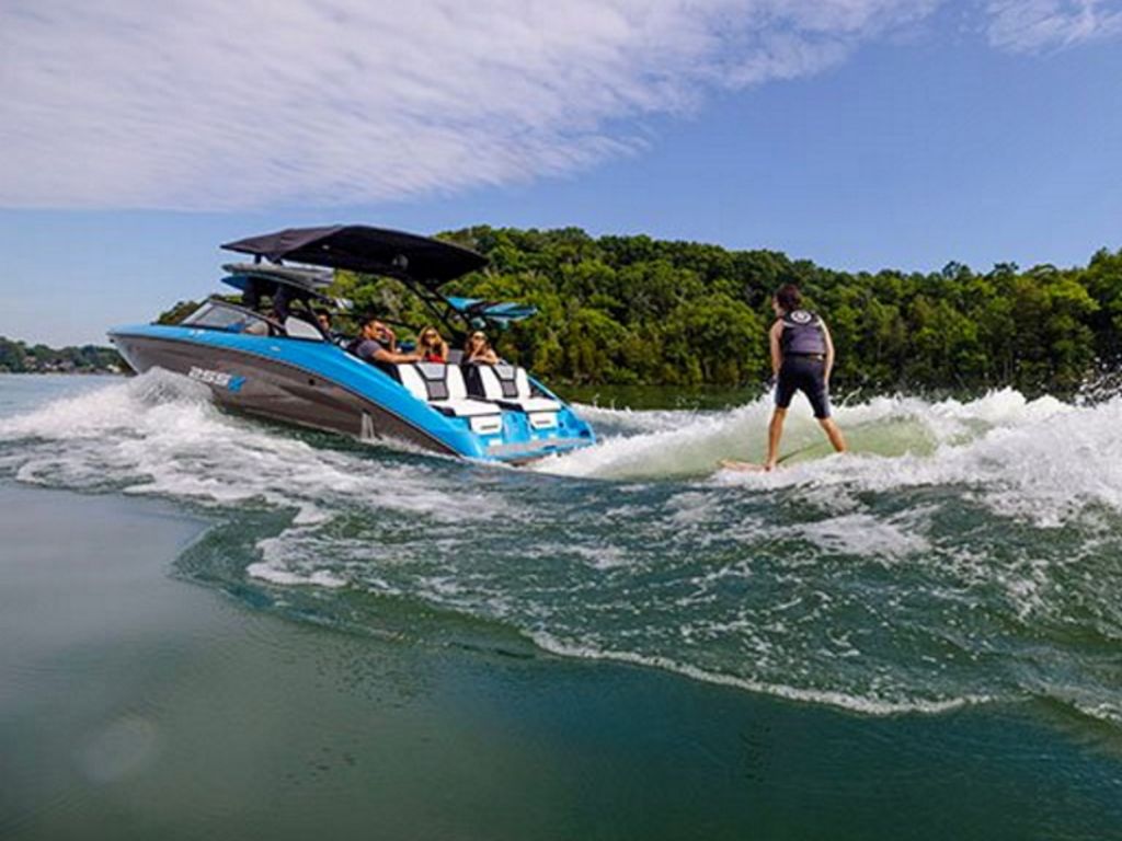 2024 Yamaha Boat 222 - XE for sale in the Pompano Beach, FL area. Get the best drive out price on 2024 Yamaha Boat 222 - XE and compare.