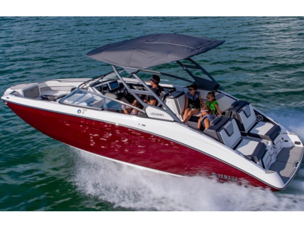 2024 Yamaha Boat 252 - SE for sale in the Pompano Beach, FL area. Get the best drive out price on 2024 Yamaha Boat 252 - SE and compare.