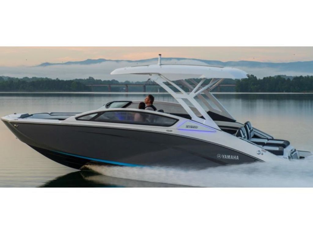 2024 Yamaha Boat 275 - SDX for sale in the Pompano Beach, FL area. Get the best drive out price on 2024 Yamaha Boat 275 - SDX and compare.