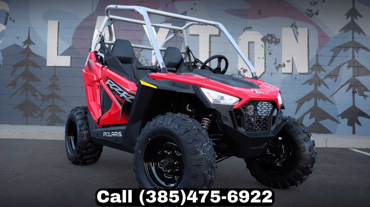 POLARIS RZR 200 EFI