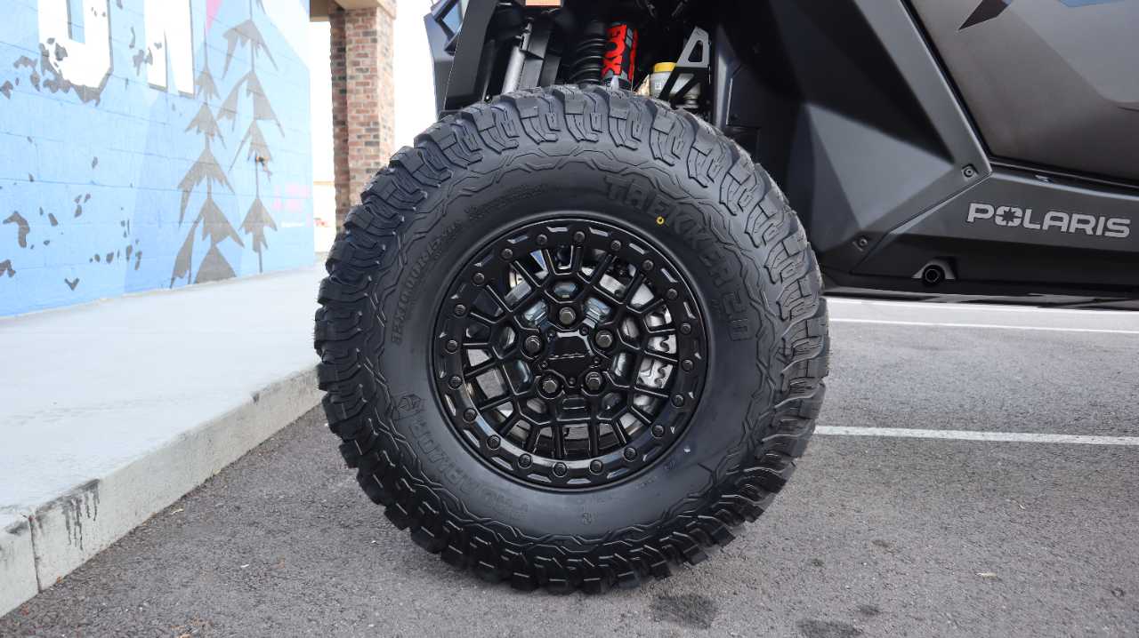 POLARIS RZR PRO R 4 ULTIMATE