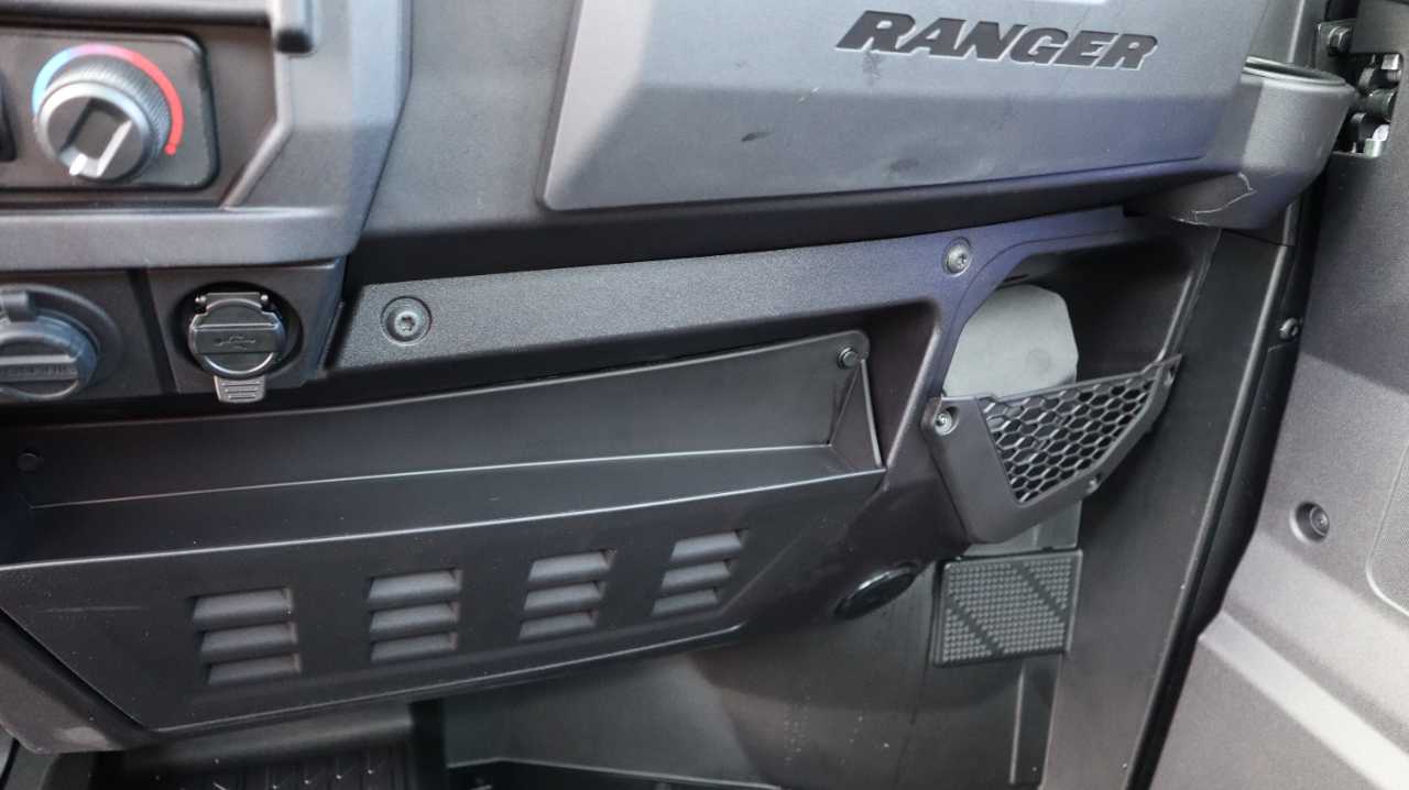 POLARIS RANGER XP 1000 CAB