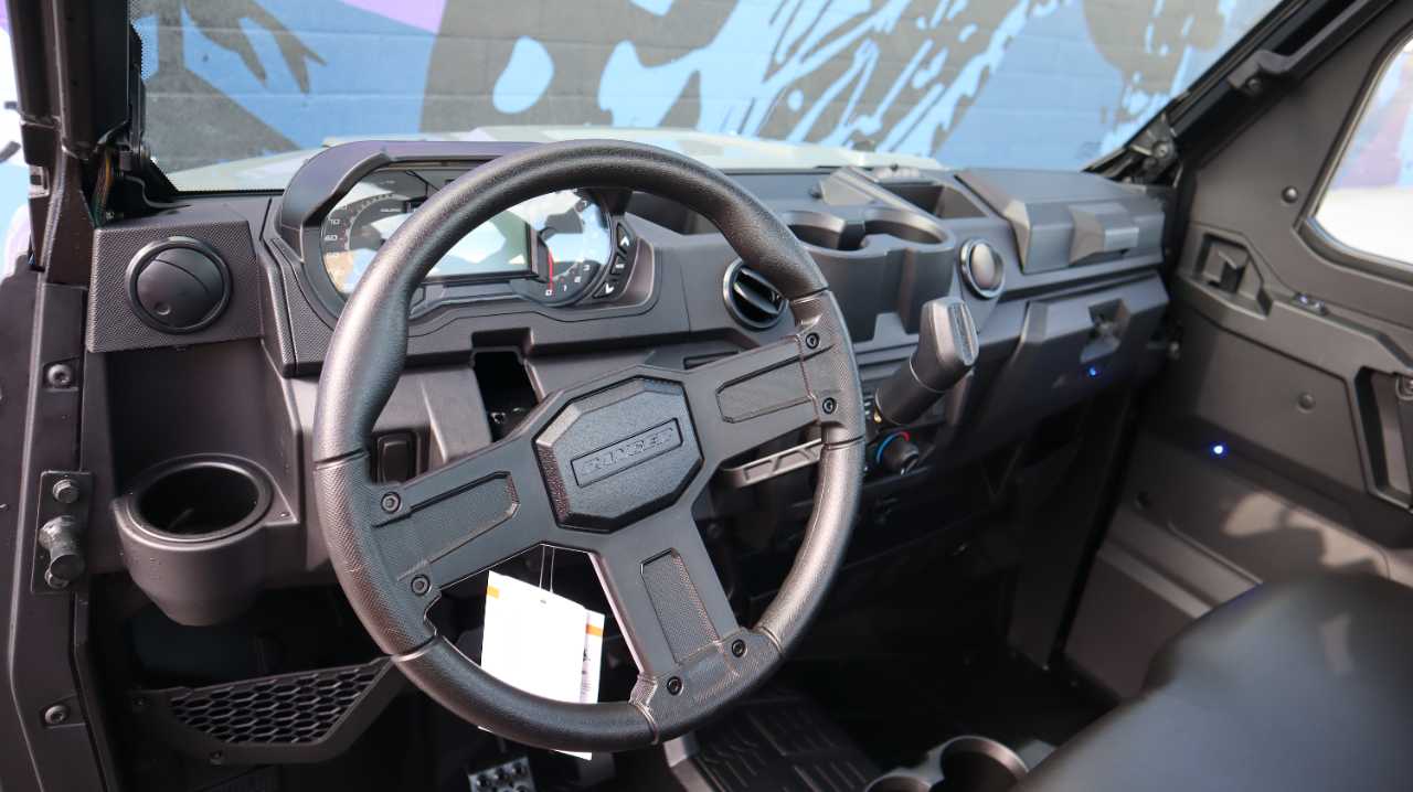 POLARIS RANGER XP 1000 CAB