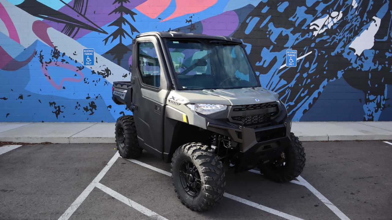 POLARIS RANGER XP 1000 CAB