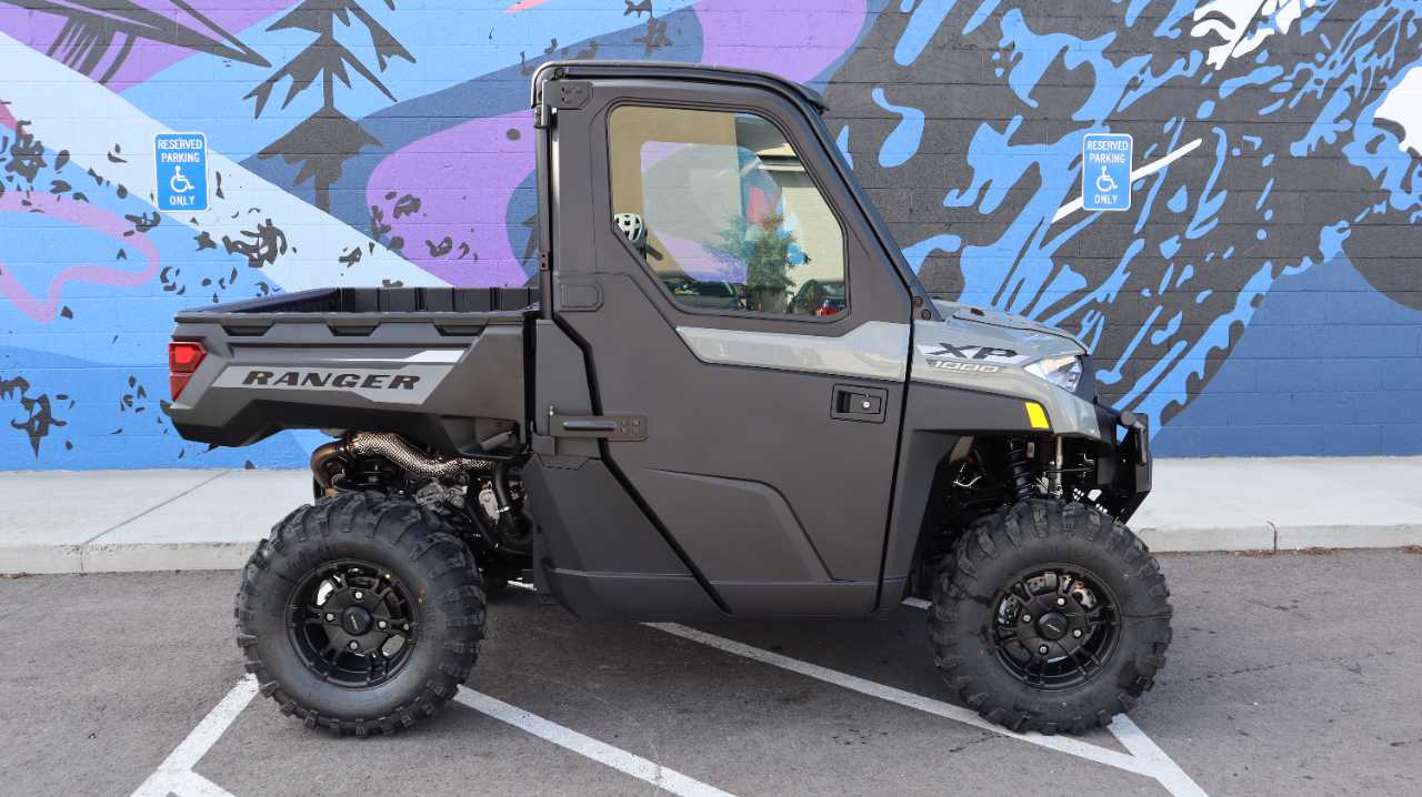 POLARIS RANGER XP 1000 CAB