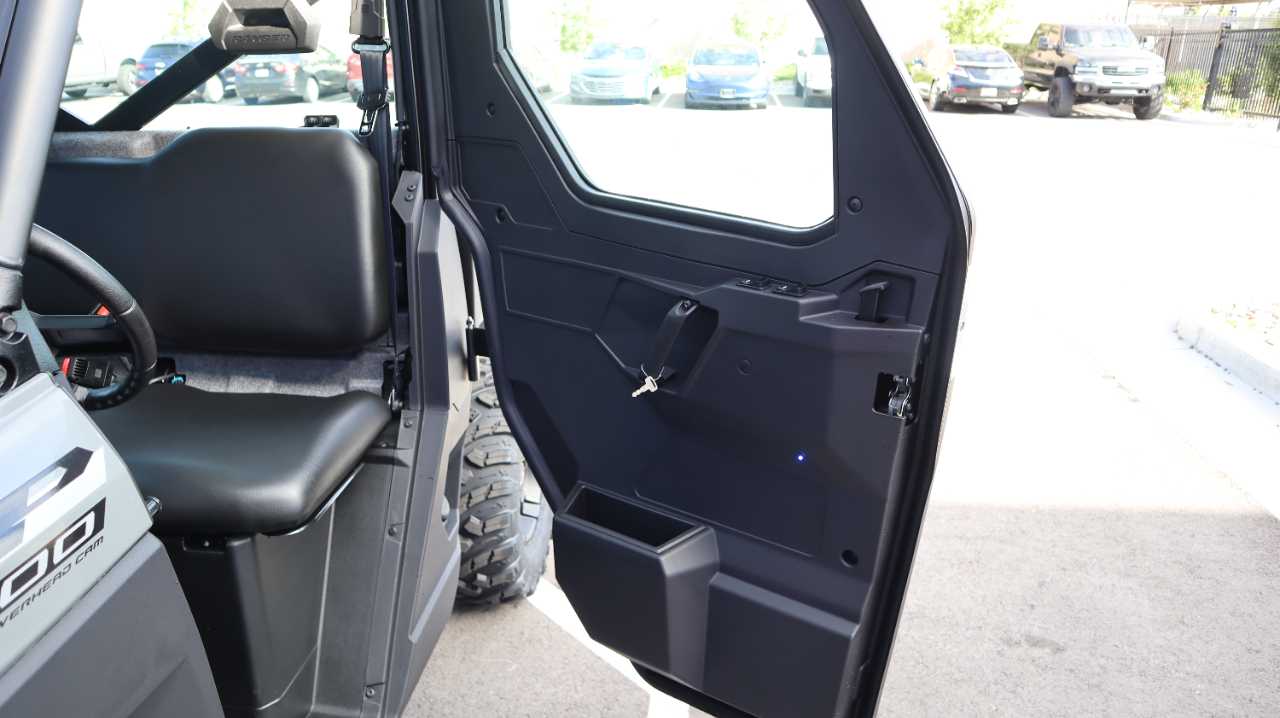 POLARIS RANGER XP 1000 CAB