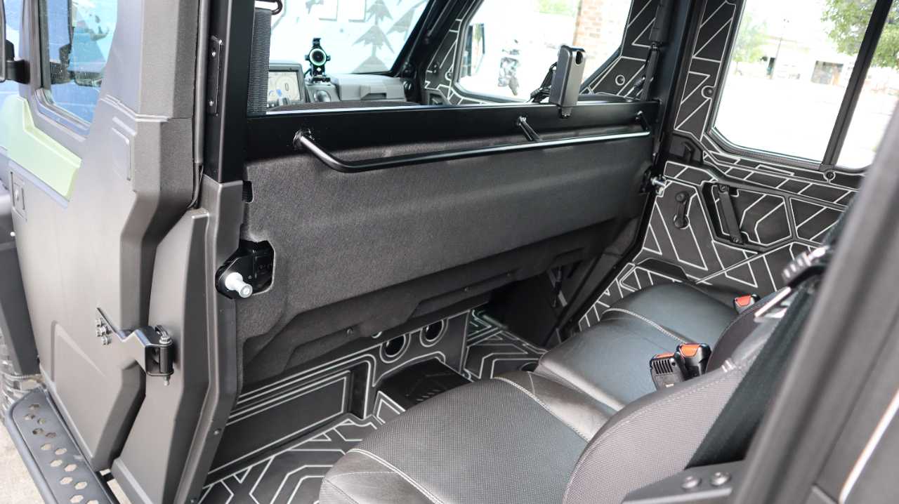 POLARIS RANGER CREW XP 1000 NS ULTIMATE SIGNATURE SERIES
