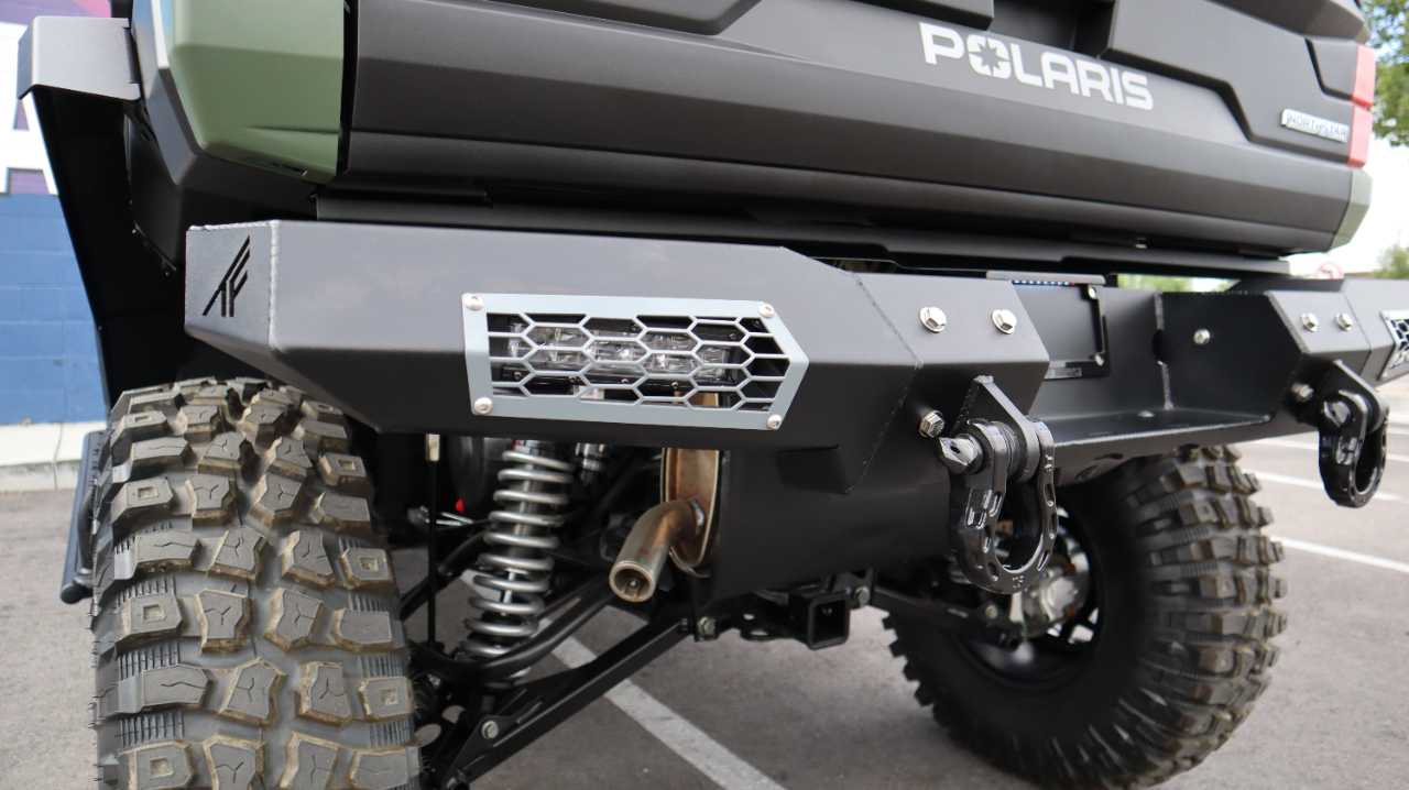 POLARIS RANGER CREW XP 1000 NS ULTIMATE SIGNATURE SERIES
