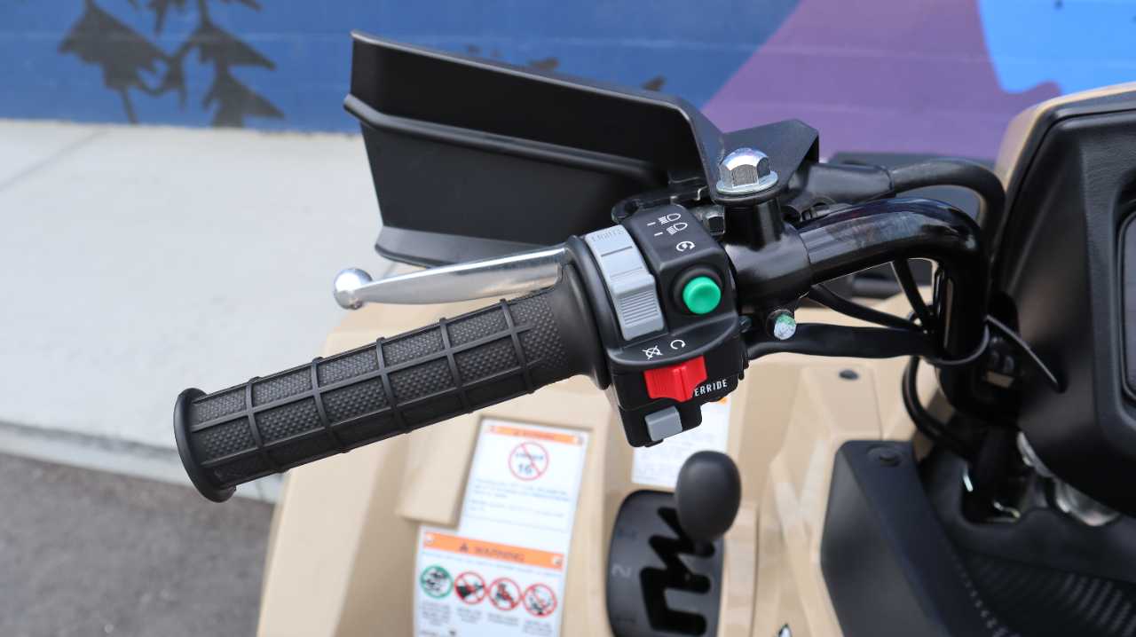 SUZUKI KINGQUAD 500AXI POWER STEERING