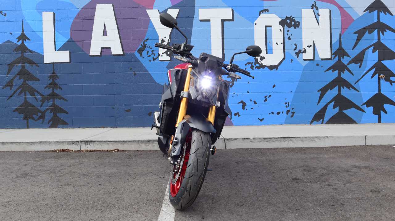 SUZUKI GSX S1000