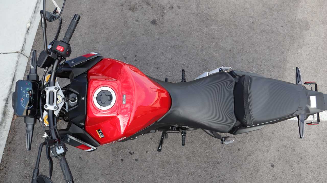 SUZUKI GSX S1000