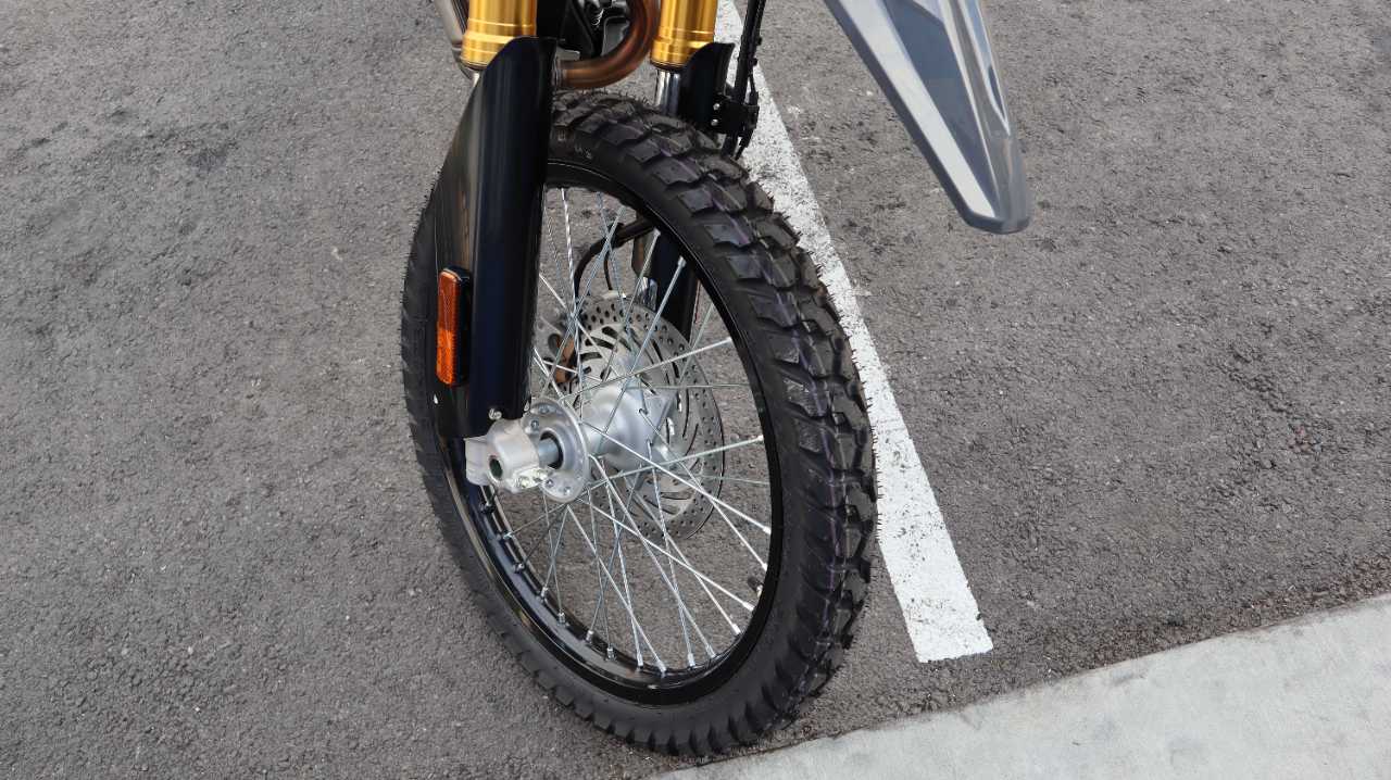SUZUKI DR-Z4S