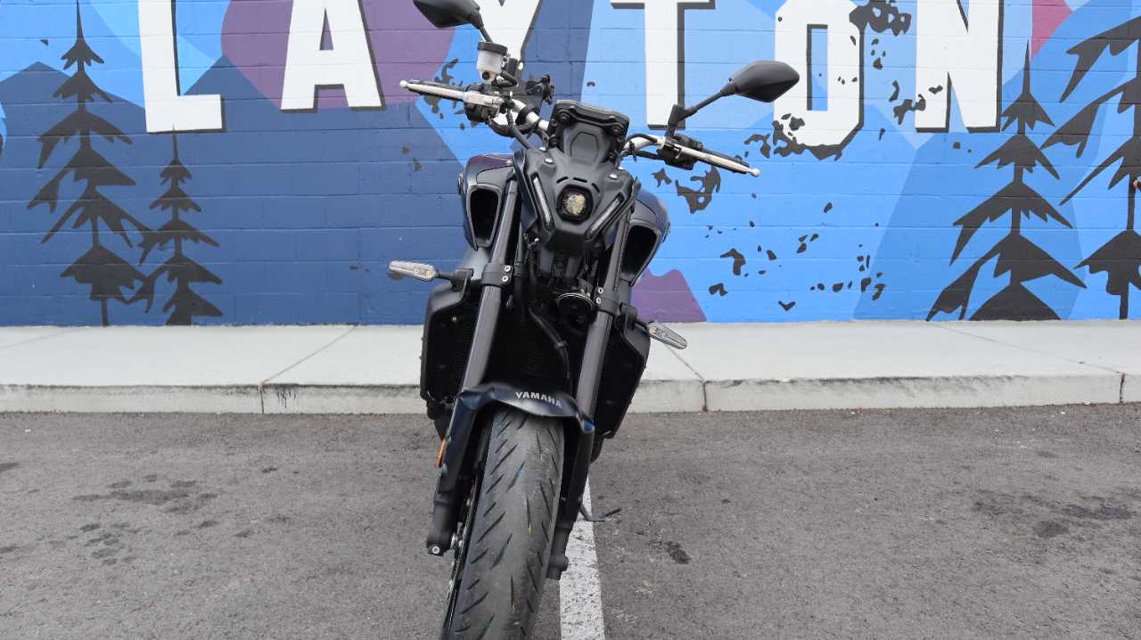 YAMAHA MT 09