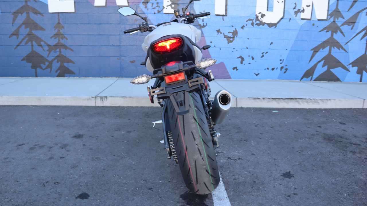 YAMAHA MT 10